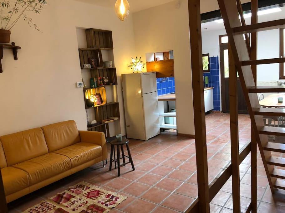 Cozy & Comfy House In Forest! Сasa de vacaciones *